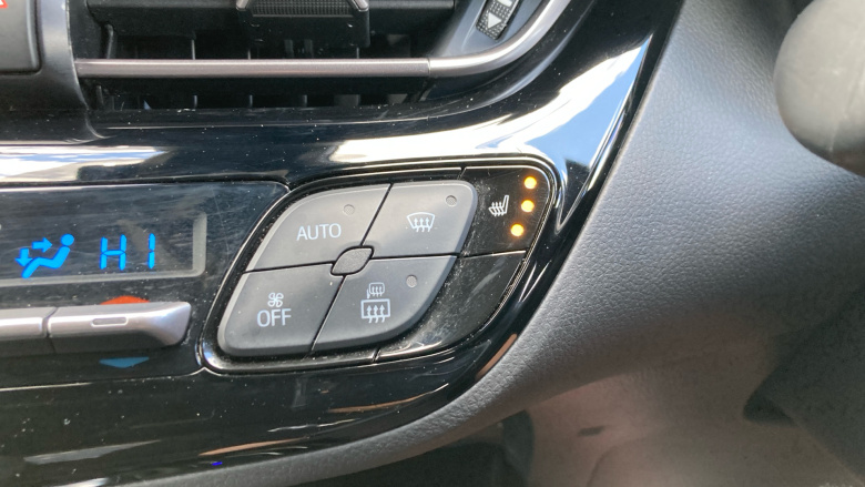 Toyota C-HR 1.8 Hybrid Design 5dr CVT Hybrid Hatchback